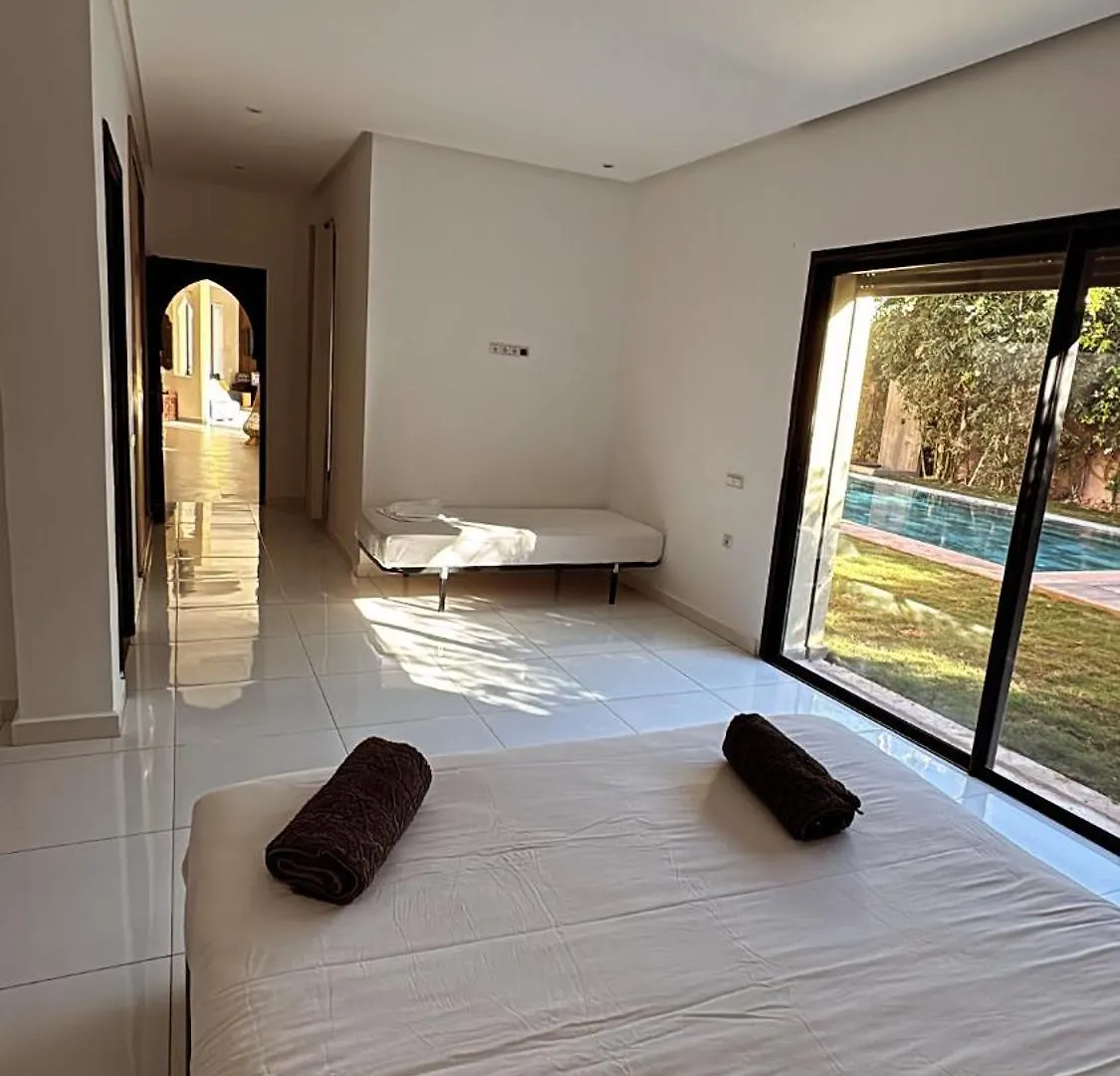 Villa Mattia Piscine Chauffee Sans Vis A Vis Marrakesh
